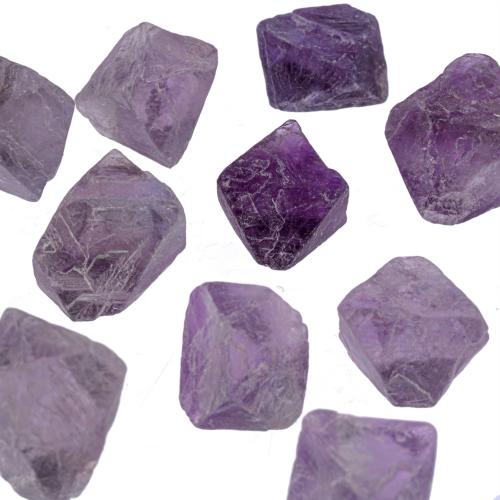 Fluorite violette octaèdre brut